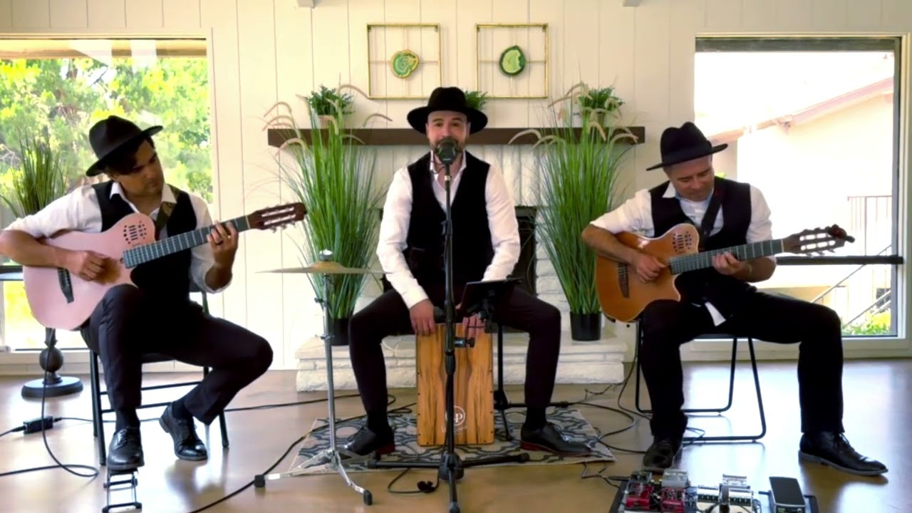 OMG: "Sabor a Mi" Cover Fuego Trio - Diego (Percussion/Vocals)