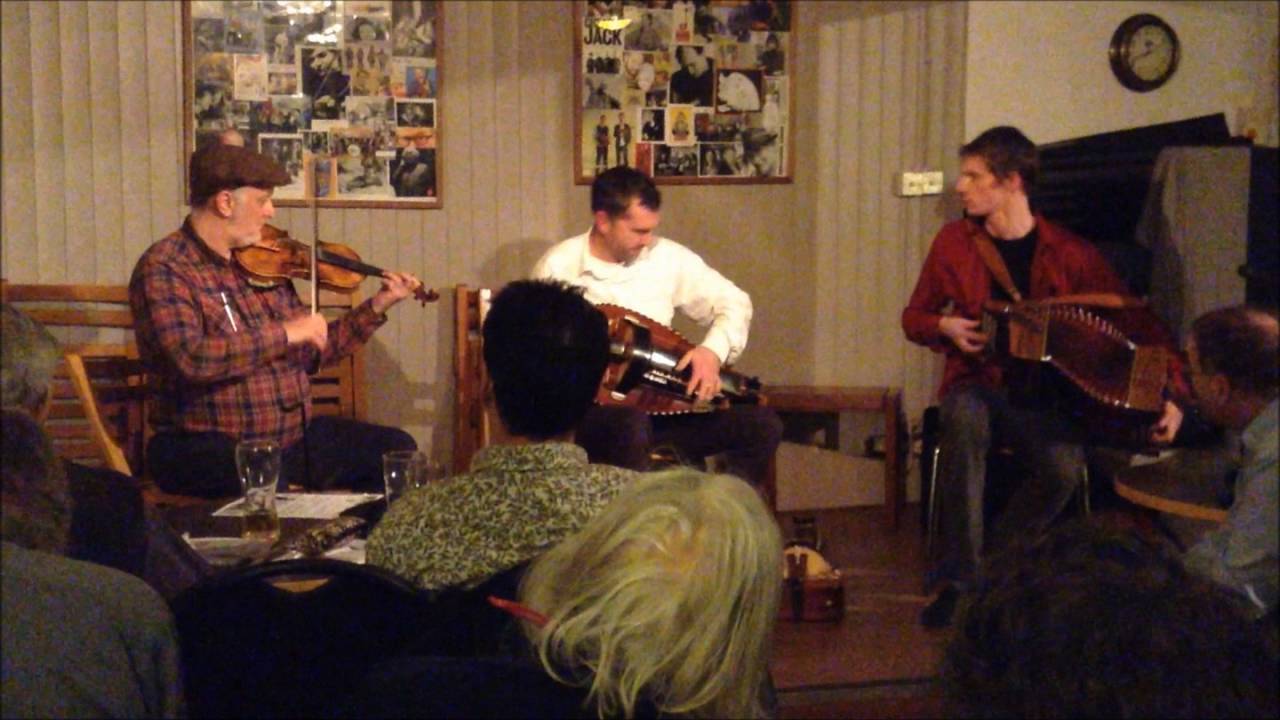 Bourrées à  Pichon