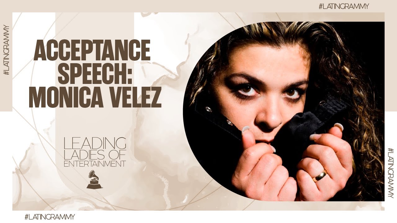 M&oacute;nica V&eacute;lez accepts recognition as a Leading Lady of Entertainment 2021