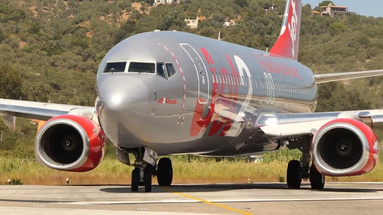 Skiathos - Jet2 Boeing 737-800 from/to London STN - smooth landing and nice jetblast