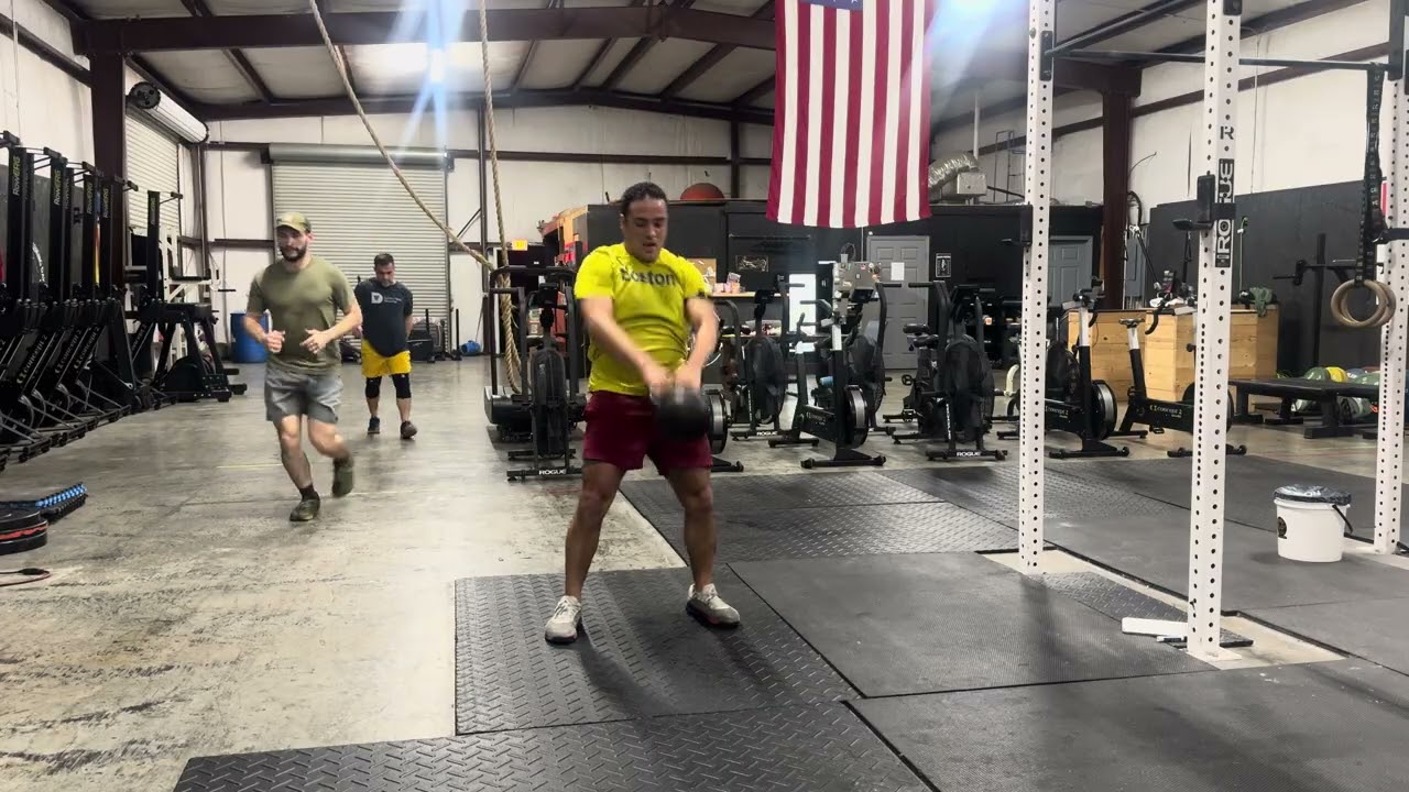 5 Rds 15 Kettlebell Swing @70lbs, 15 V-Ups, 200m Run