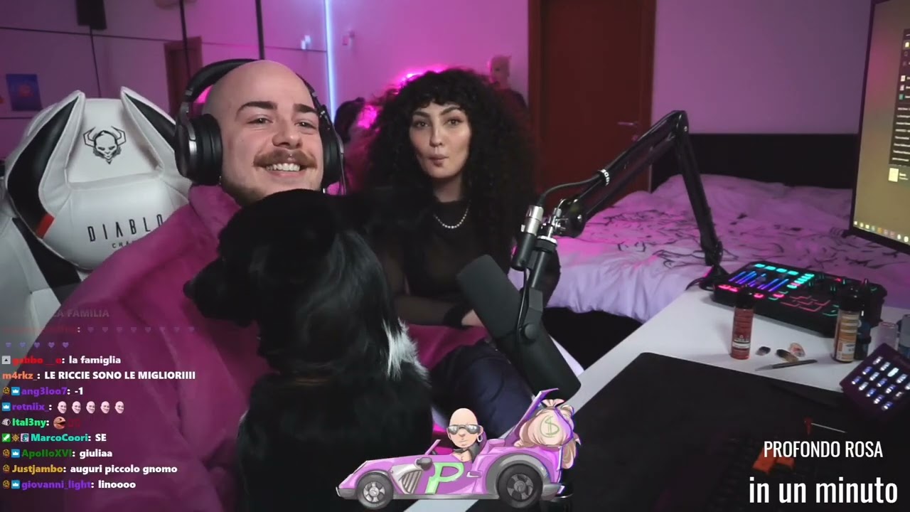 La prima volta di Giulia in live da Panetty 💜💜