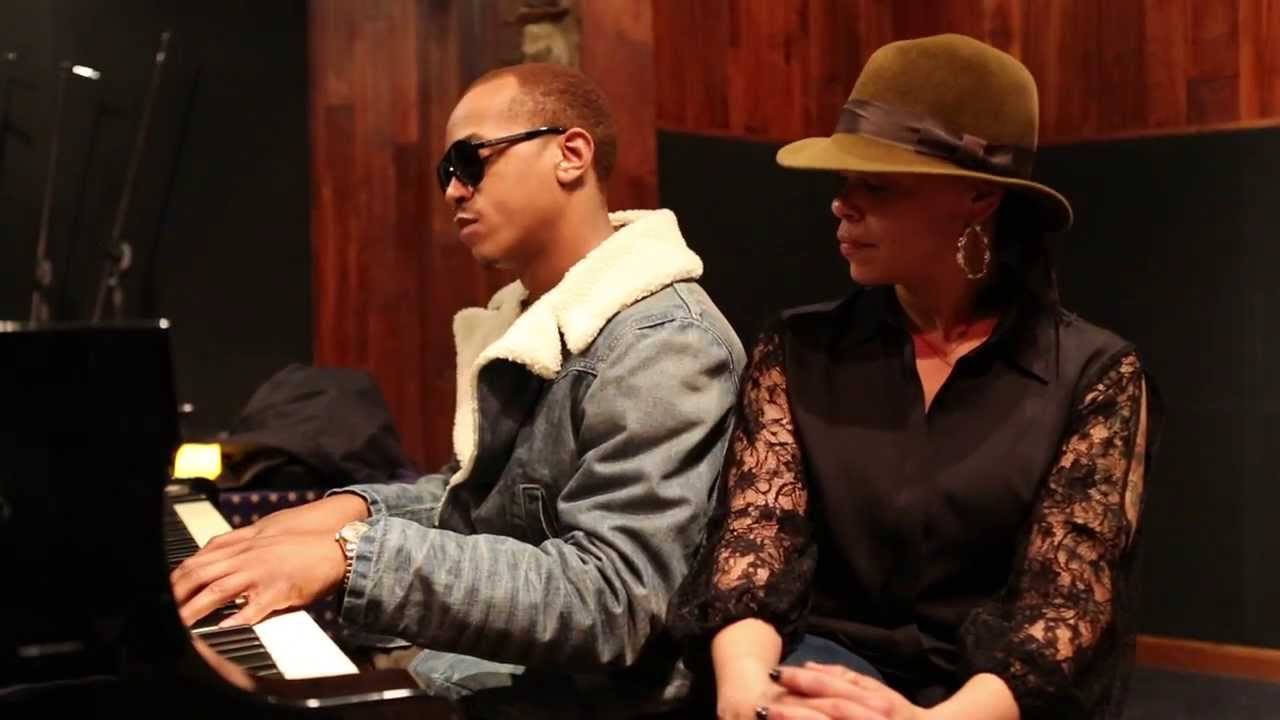 Faith Evans x MyGuyMars- This Christmas