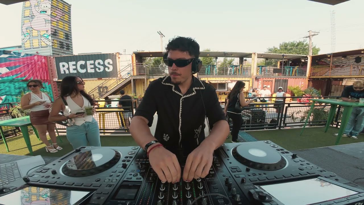 Reggaeton & Dembow 2025 | Latin DJ Mix (Bad Bunny, Feid, Cris MJ & More) | Cafeton w/ DJ Eazy
