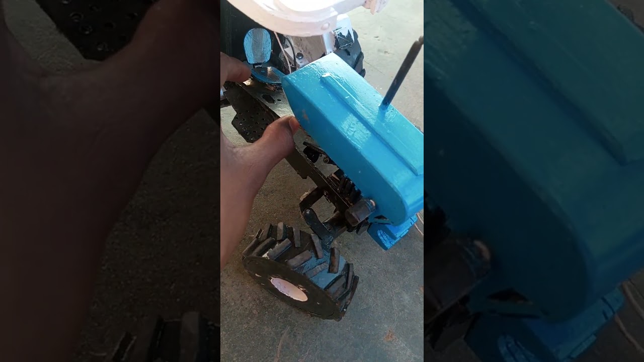 New Hollend 4x4 Tractor Repair