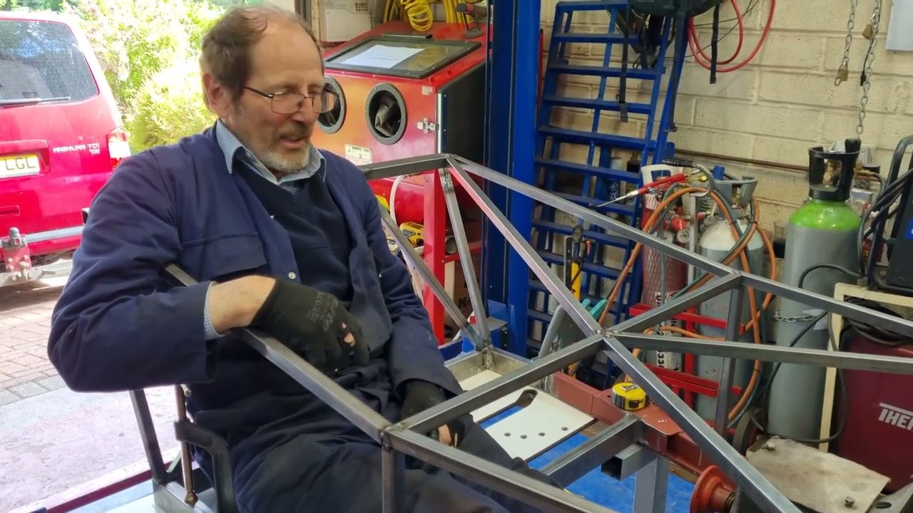 Monoposto Seven   frame on chassis