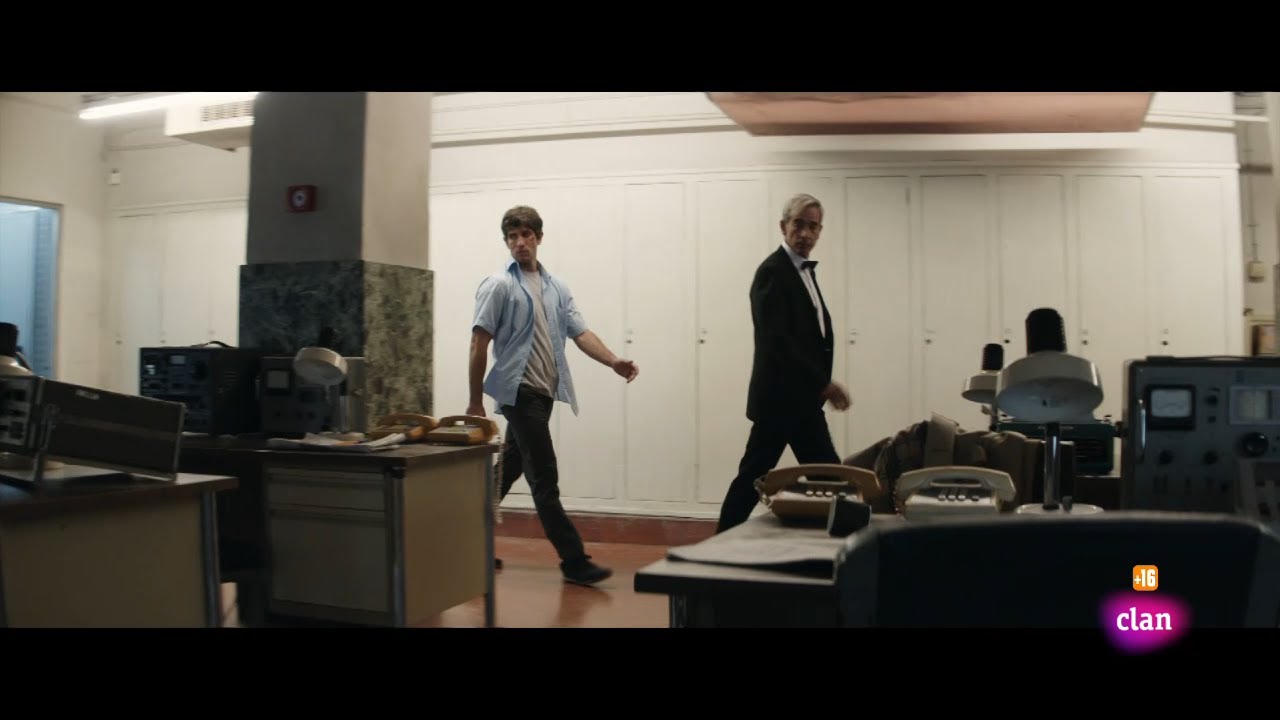 ¡NUEVO! + 17/11/2025 Anacleto: Agente Secreto Noviembre Fragmento - Clan TVE 2025 HD 720p.