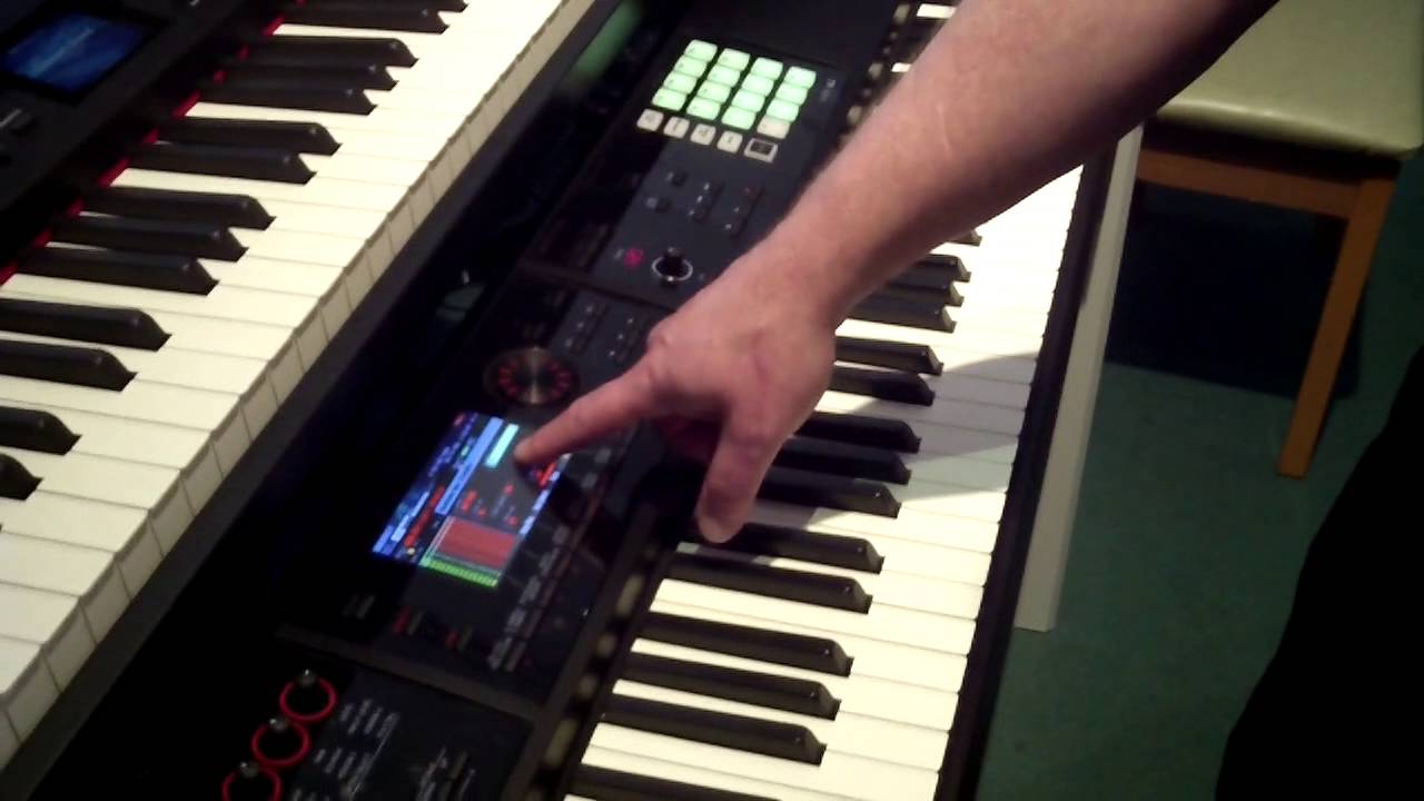 B Street Music - Roland FA-08 Workstation Demo with Scott Berry from Roland US