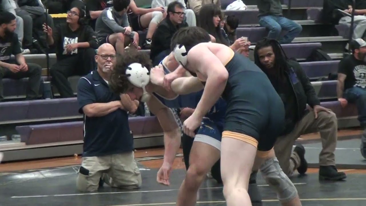 Worcester Wrestling - Jason Henry vs Putnam