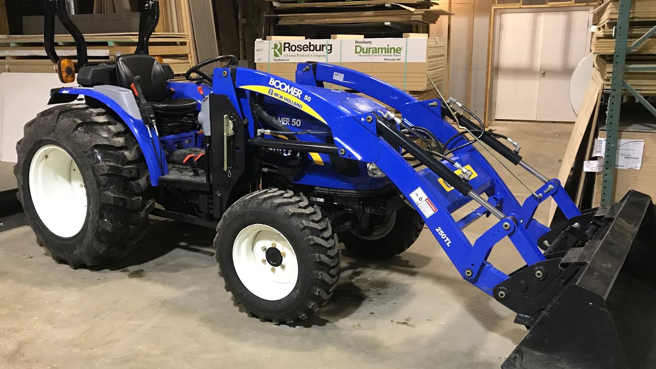 New Holland Boomer 50 Review