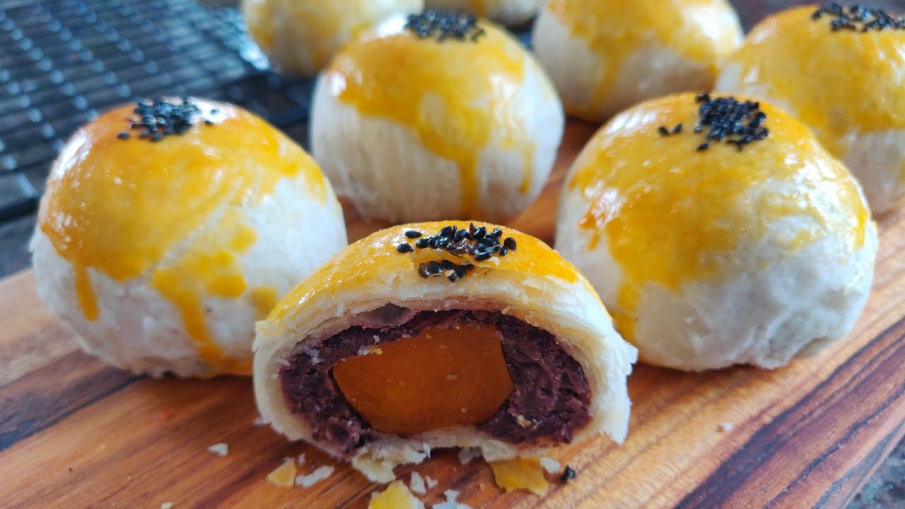 蛋黄酥 （植物油烫面版 ）更健康更省时 salty egg yolk pastry