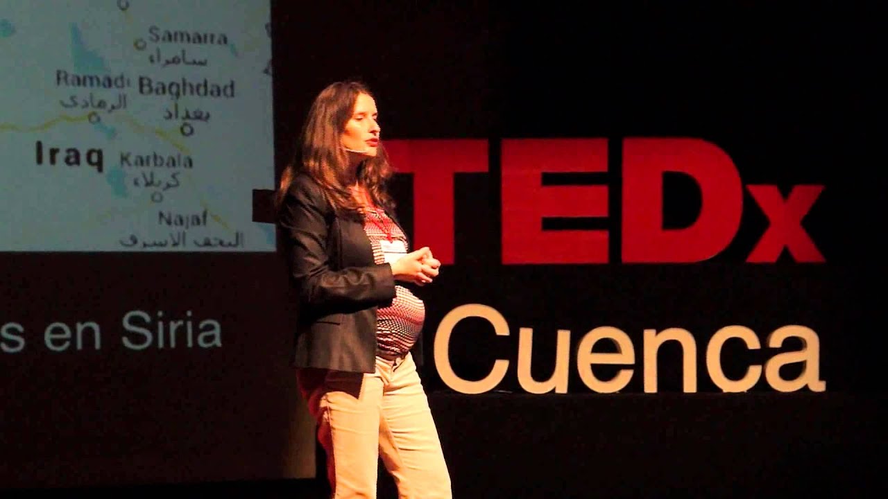 14 millones de cart&oacute;grafos o c&oacute;mo cre&iacute; que me quedar&iacute;a sin trabajo | Daniela Ballari | TEDxCuenca