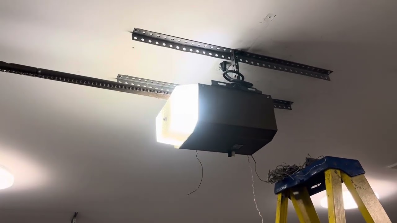 Stanley ST400 on my Door