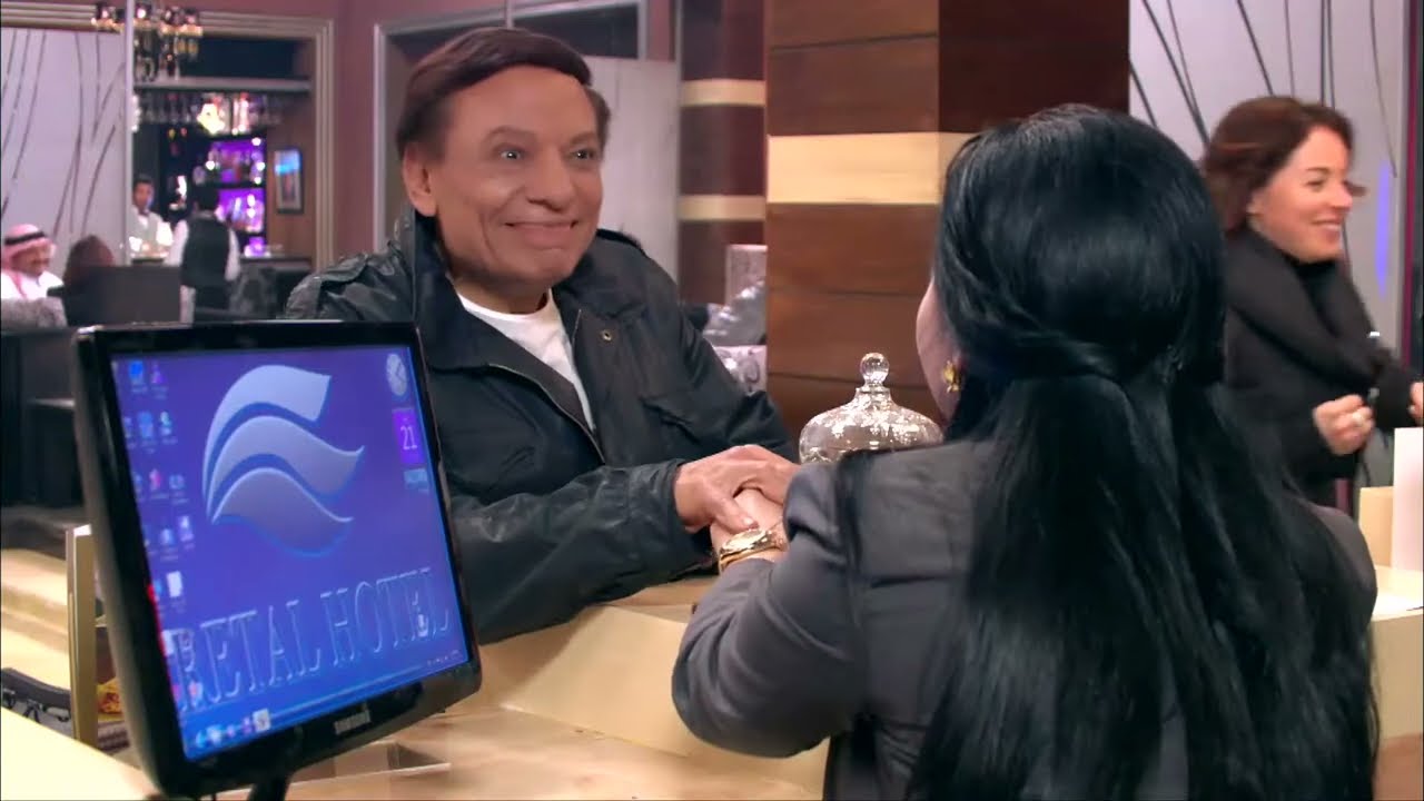 كوميديا الزعيم عادل امام وهو بيعاكس مزه سوريه لاول مره فى الفندق 🤣🤣