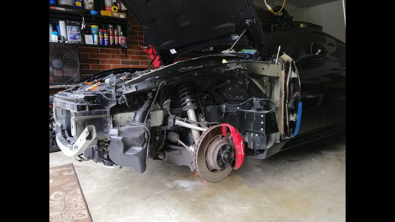 Maserati Granturismo Left & Right Fender Removal