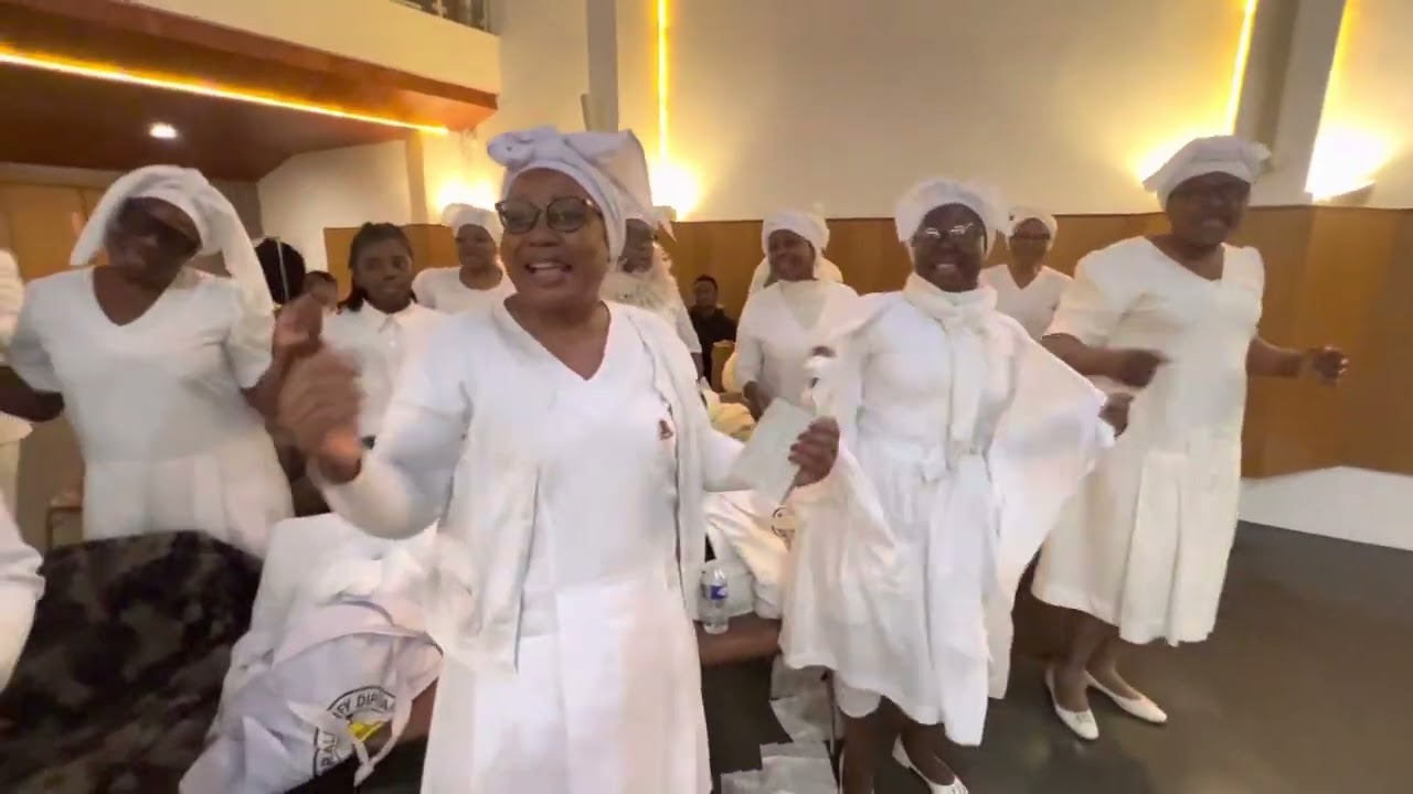 La grande chorale Mey dipita paris internationale