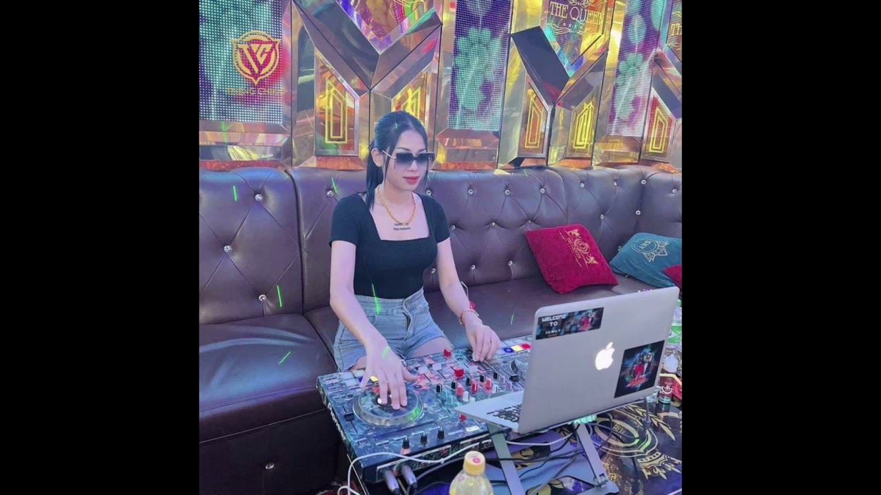 DJ MSH REMIX 2023| SKY IO & INTO UP VIP + Allo Allo 1234 + Right On Time VIP 2k23-THeng ChīK&oslash;