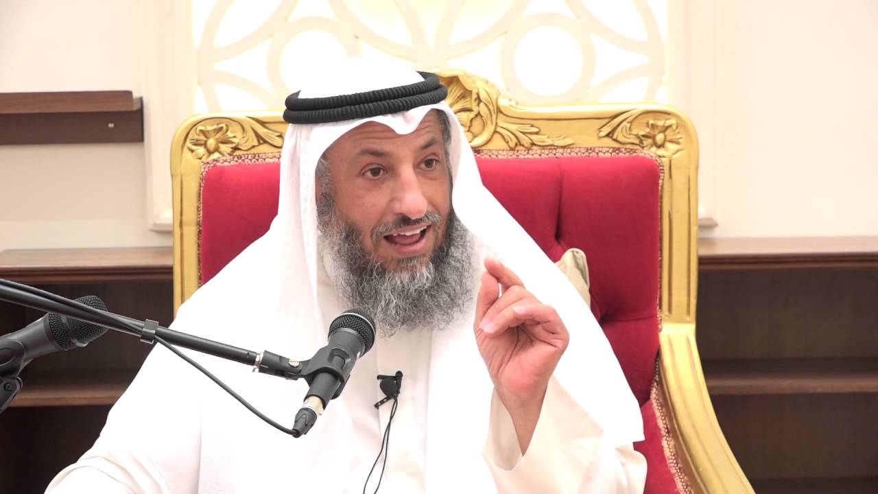 أنا ملتزم و أهلي يضايقونني ماذا افعل الشيخ د.عثمان الخميس