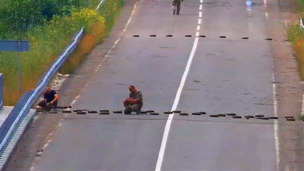 Ukraine Military mining the border with Belarus.