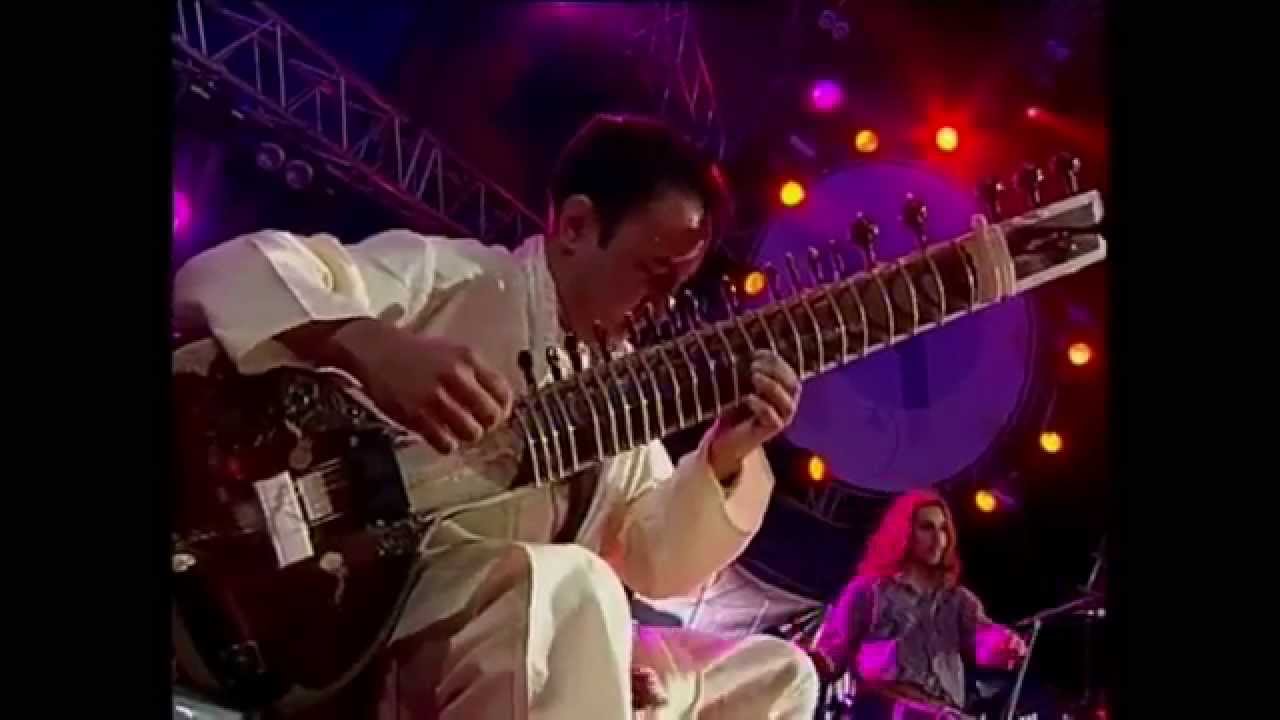 The Amorphous Androgynous (live)