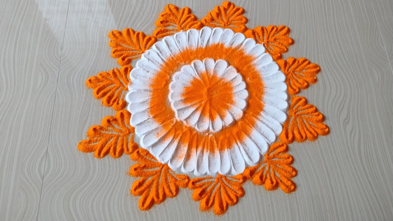 Simple and elegant rangoli 🤩. #youtubevideo #easyrangoli #rangolidesigns 