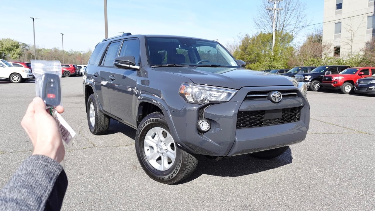 Toyota 4Runner SR5 Premium 2024 года: запуск, осмотр, тест-драйв и обзор