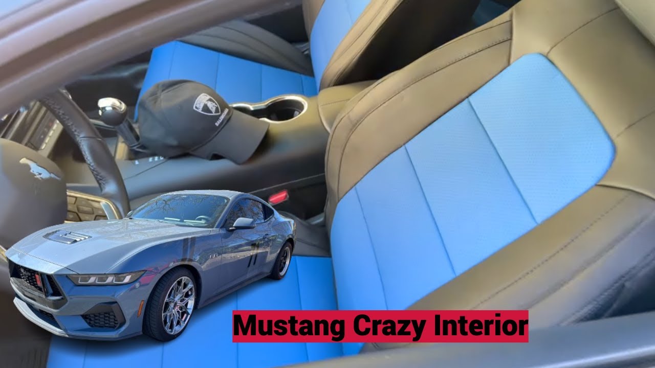 Внутреннее обновление салона Mustang GT 2024 года.