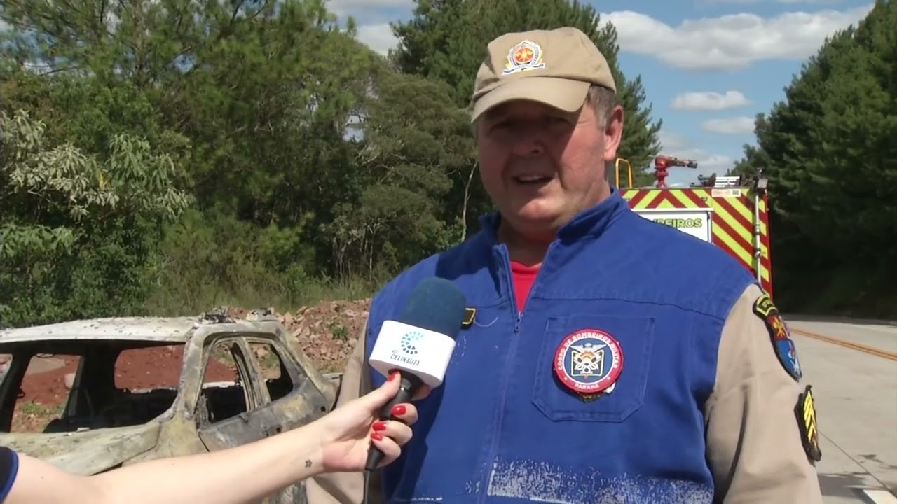 Incêndio em automóvel na PRC - 280 mobiliza equipe do Corpo de Bombeiros