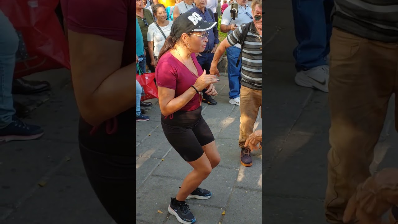 la robotina #watchandoelsalvador #Cachiporristas #viral #ElSalvador #baile #tendencias #cumbia