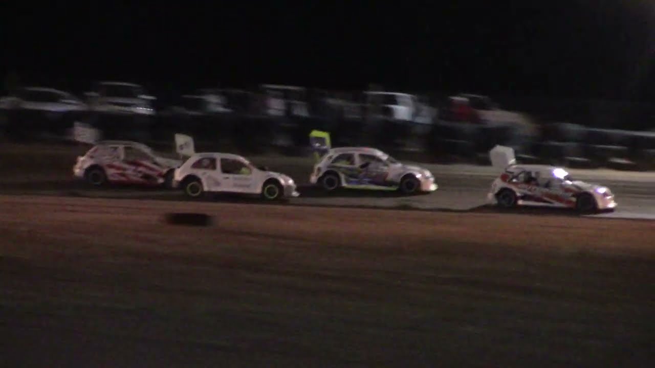 Stockcars ZA -  Namakwaland Ovaalbaan Hotrods Heat 3 - 7.2.26