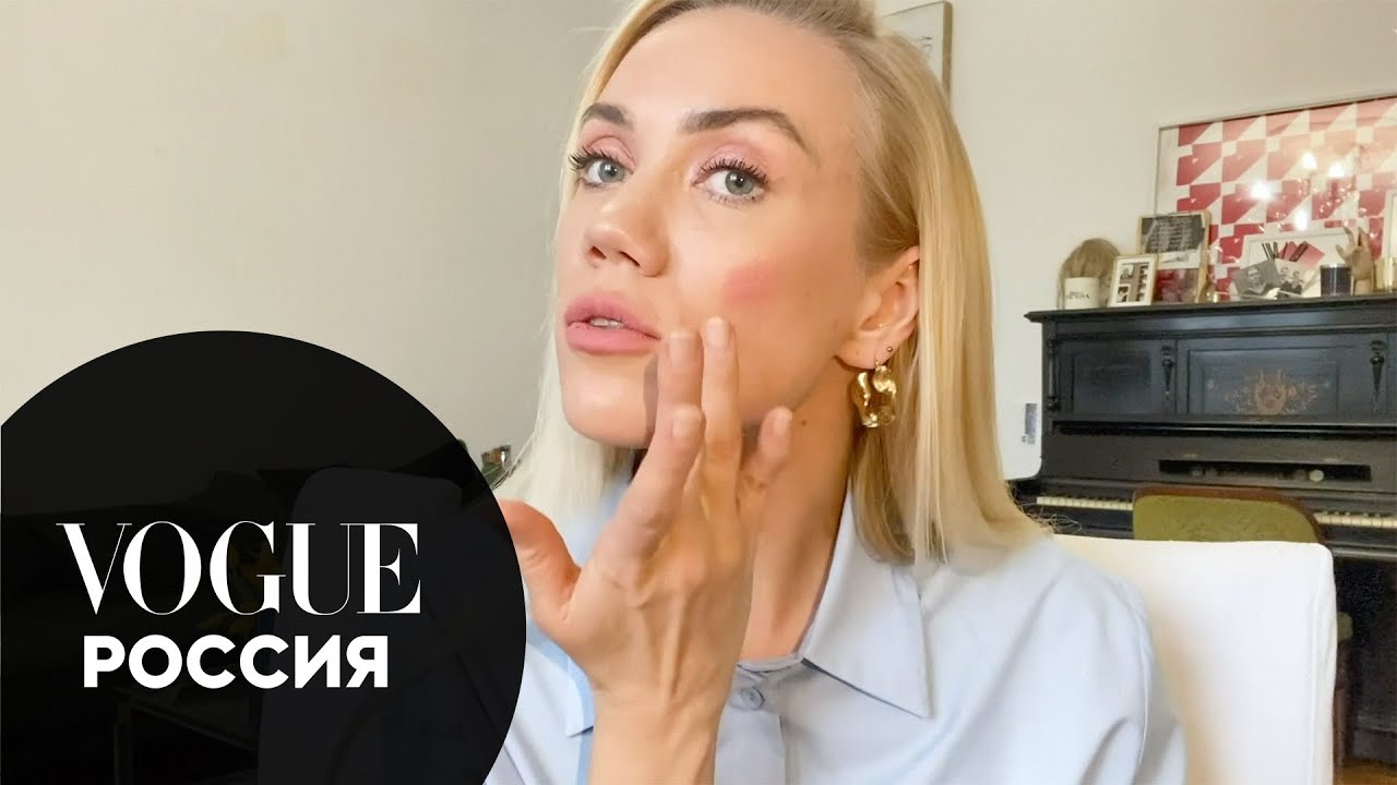Елена Крыгина показывает, как накраситься для важных звонков в Zoom | Звезды на карантине