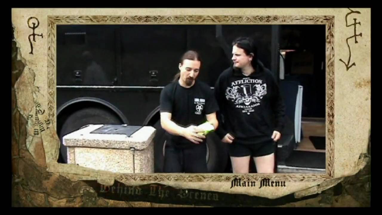 Shagrath's awkward moment.