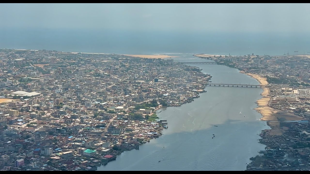Landing in Cotonou, Benin | Rwandair B737-8 to West Africa