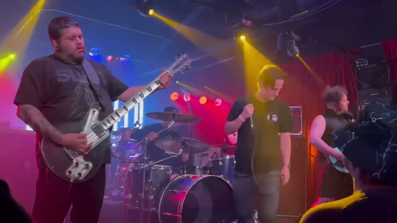 Worship- Searching For Light @Strummer&rsquo;s 