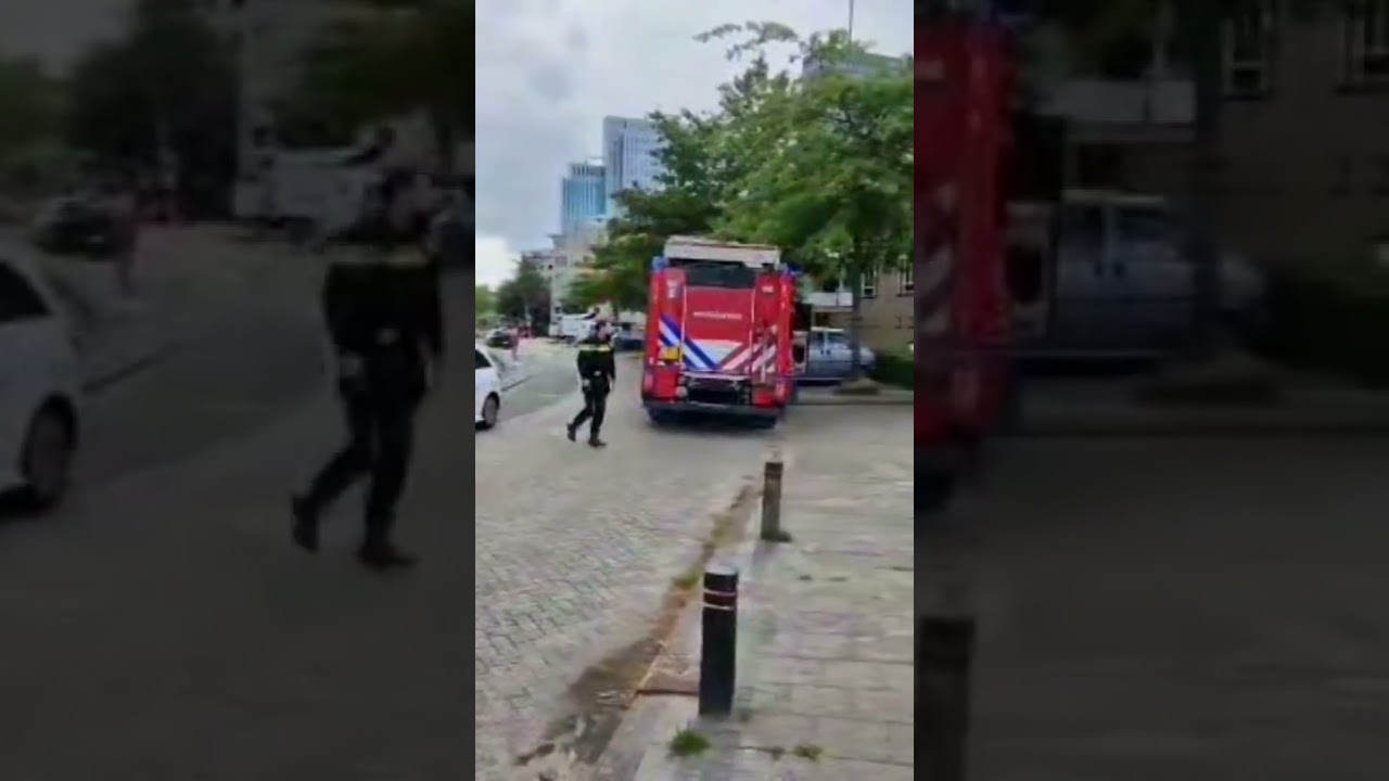 politie en brandweer aanwezig bij woning Brand in Almere stad