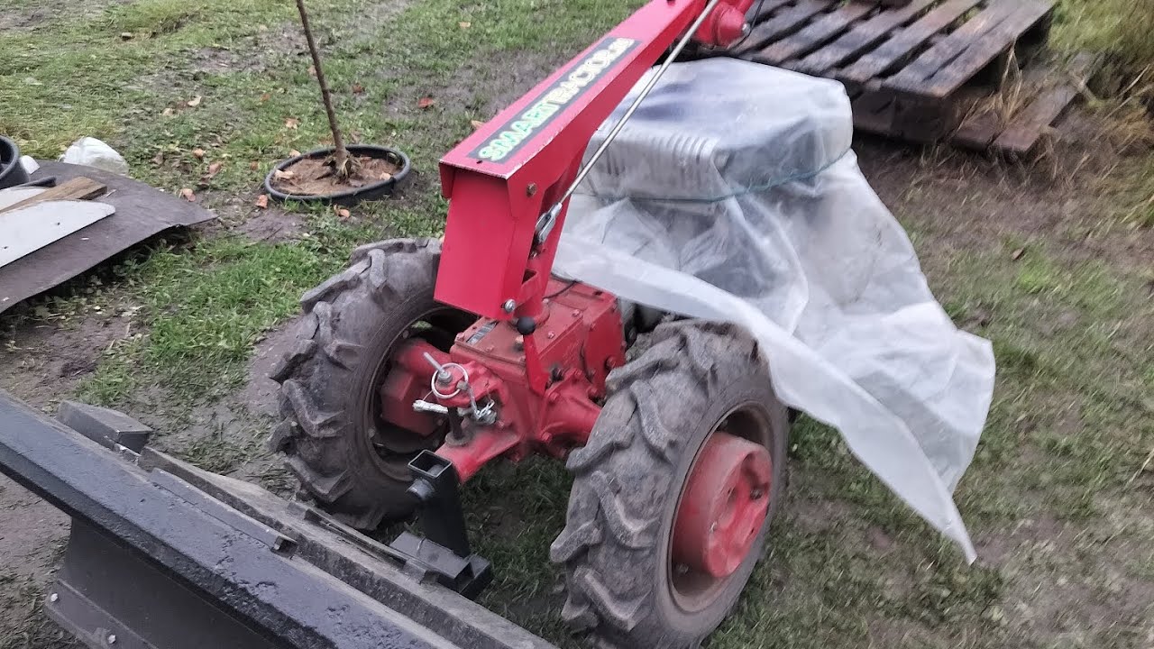 Разворачиваем руль на мотоблоке МТЗ / Turning the steering wheel on a MTZ walk-behind tractor