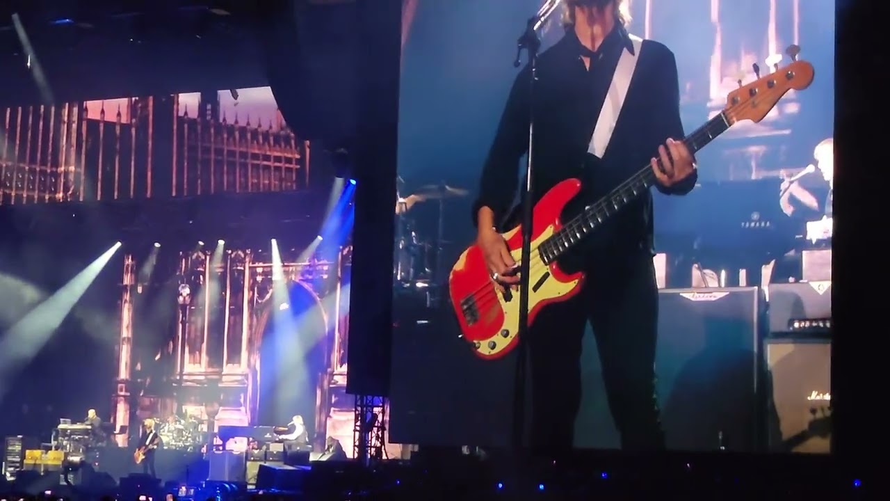 Paul McCartney - Live and Let Die (LIVE) San Antonio, TX 10.25.2025