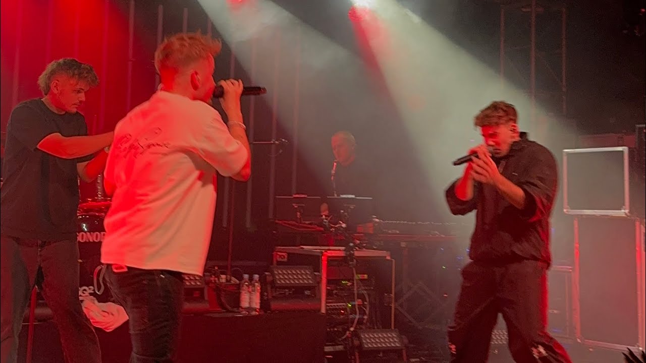 Volles Tom Twers Set bei Kayef live (Tausend Gesichter, Falle Für dich, Perfekt für dich)