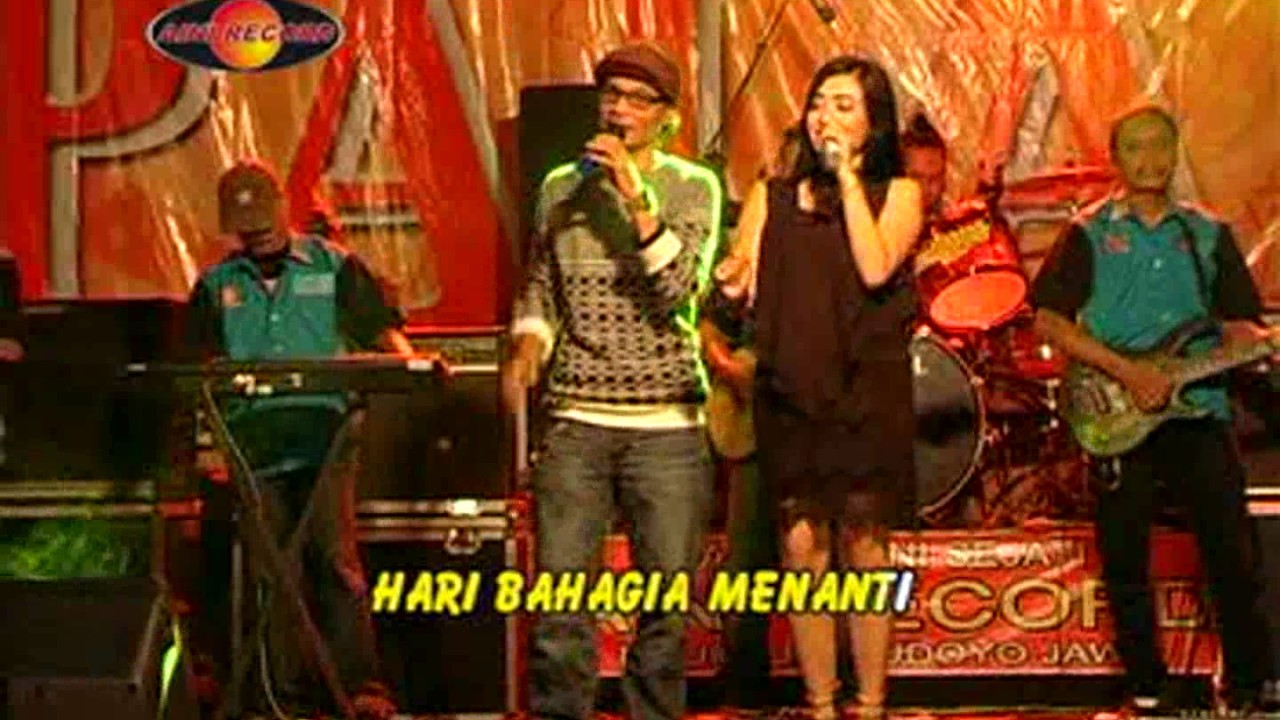 Deviana S Feat Rama B - Setangkai Anggrek Bulan | Dangdut (Official Music Video)