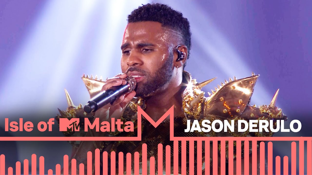 Jason Derulo Performs 