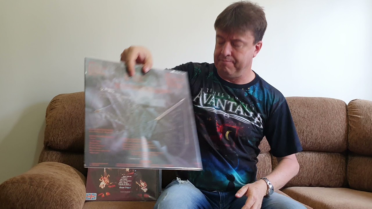 Os 64 álbuns lançados pela Woodstock Discos do Walcir Chalas