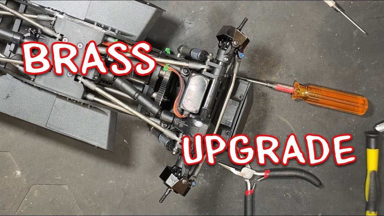 Axial SCX10 PRO - Upgrade - Install Brass Brass Knuckles