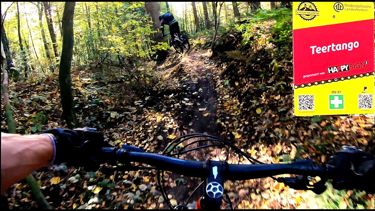 Teertango - legaler Trail (RED LINE) + enduro trails am Dörenberg - easy & alone in a dark forest