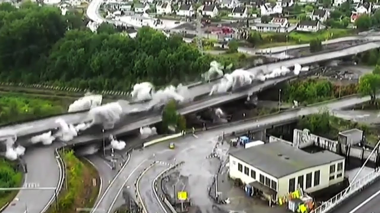 Her sprenges brua p&aring; E18