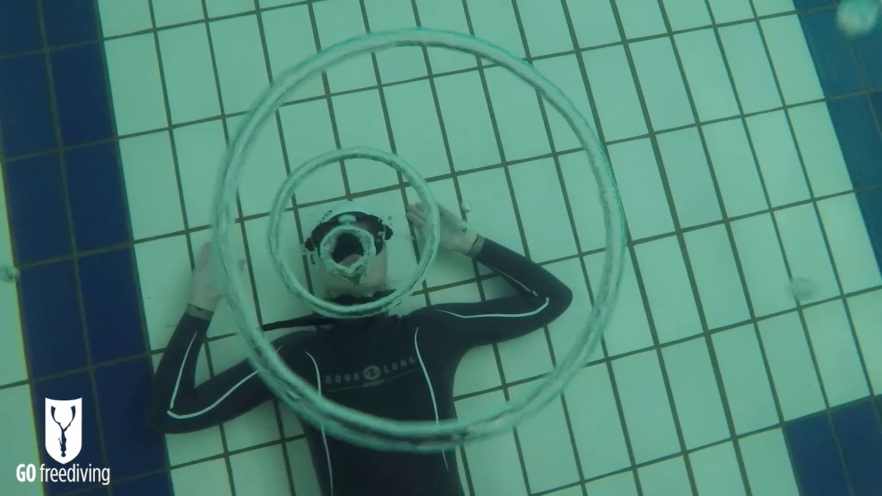 Bubble rings with Emma Farrell