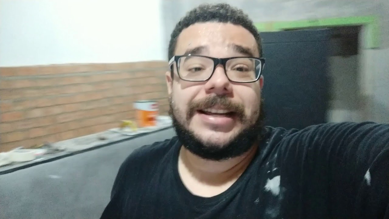 Parede de cimento queimado gastando pouco.