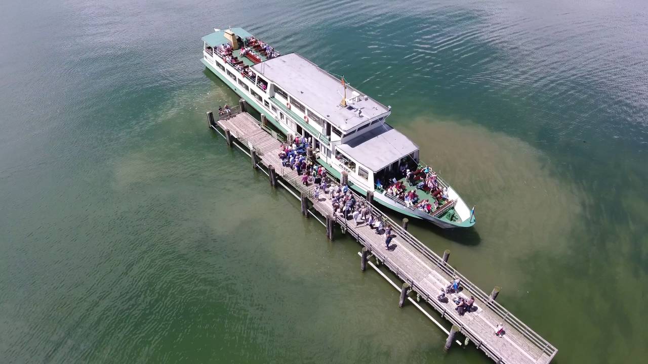 DJI Phantom 4 Drohnenvideo Chiemsee bei Chieming [4K]