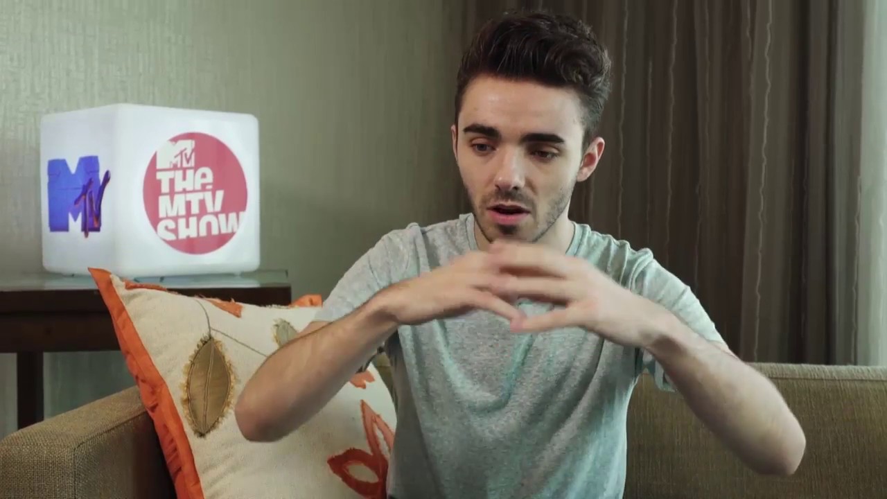 Get up close & personal with Nathan Sykes!