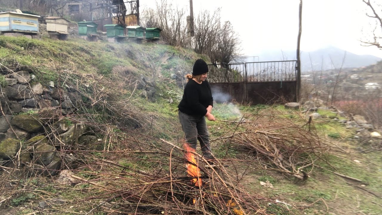 Մտքերս խառն են / յութուբից դուրս եմ գալի)