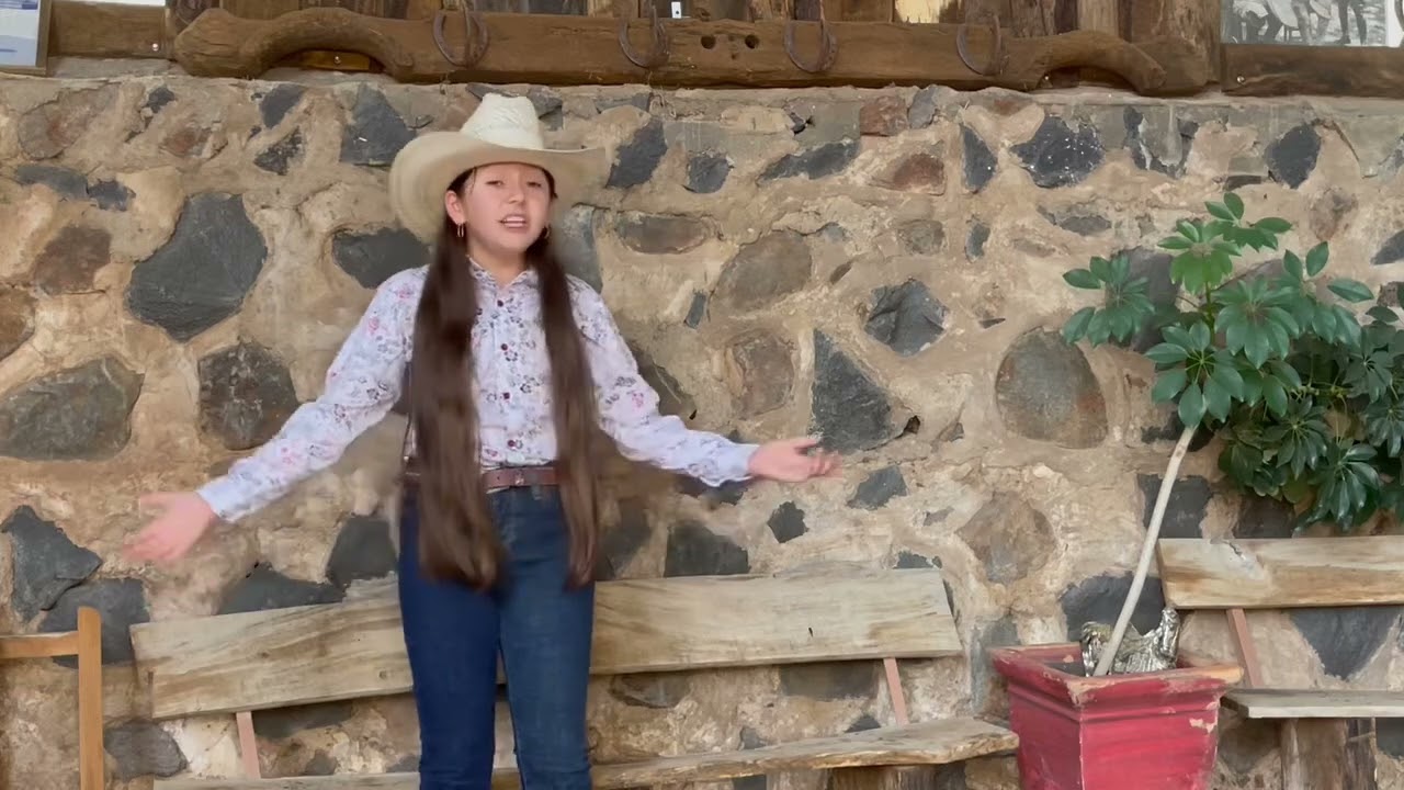 LA VENIA BENDITA - Citlali Y María José